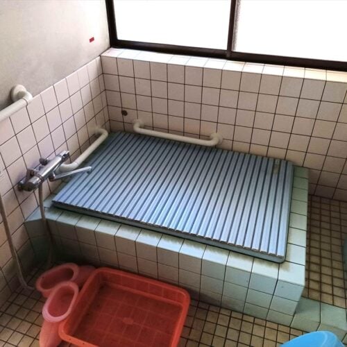 島根県雲南市の物件の浴室。