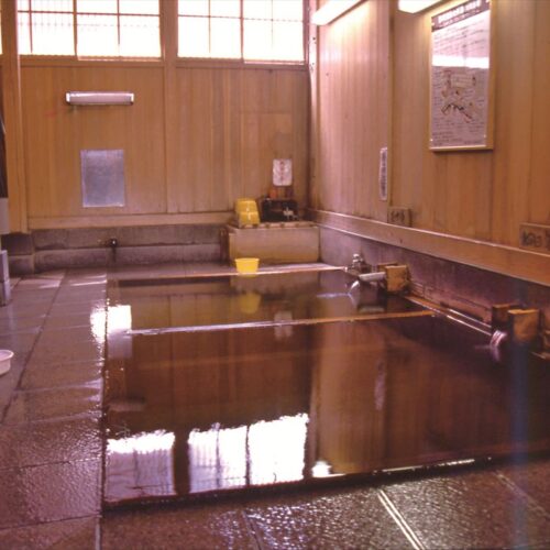 野沢温泉村の外湯「大湯」(長野県野沢温泉村)