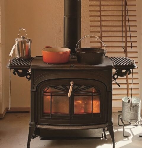 薪ストーブ生活のススメ②ユーザーとプロに聞く、薪ストーブのリアル