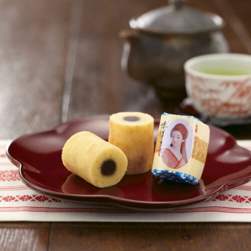 【福岡県】 二鶴堂の博多の女ひと 6個入り 389円