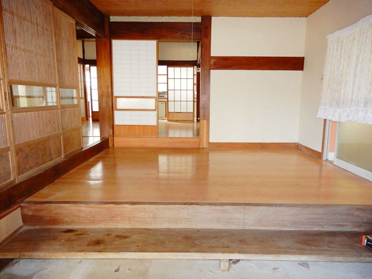 千葉県いすみ市の物件の玄関