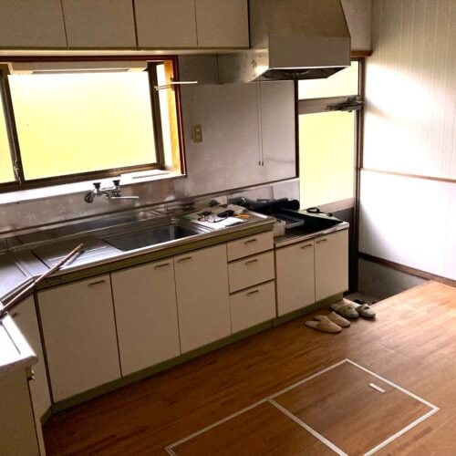 山口県萩市の物件のキッチン。