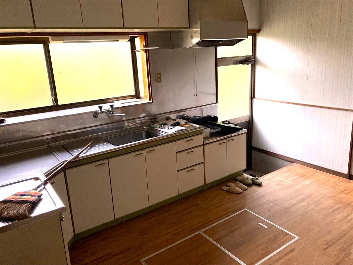 山口県萩市の物件のキッチン。