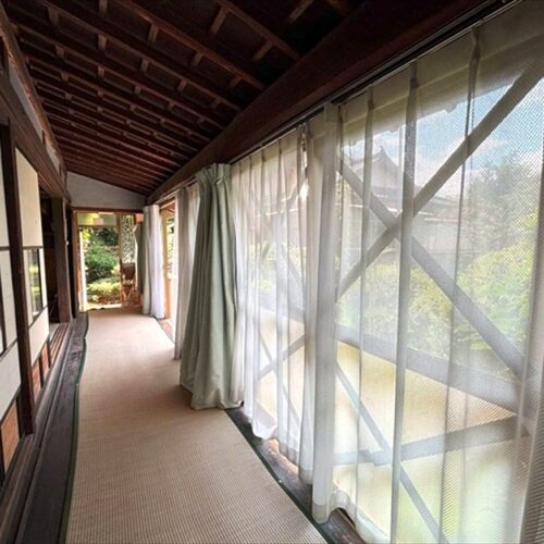 山口県周南市の物件の縁側。