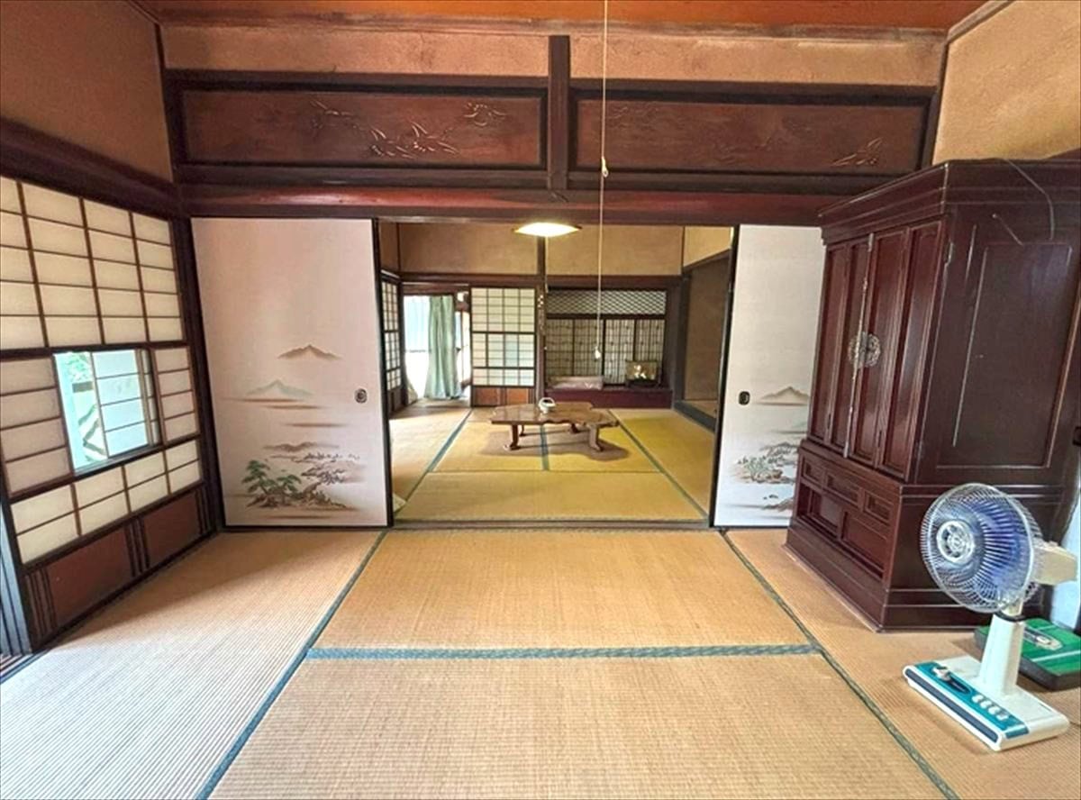 山口県周南市の物件の和室。