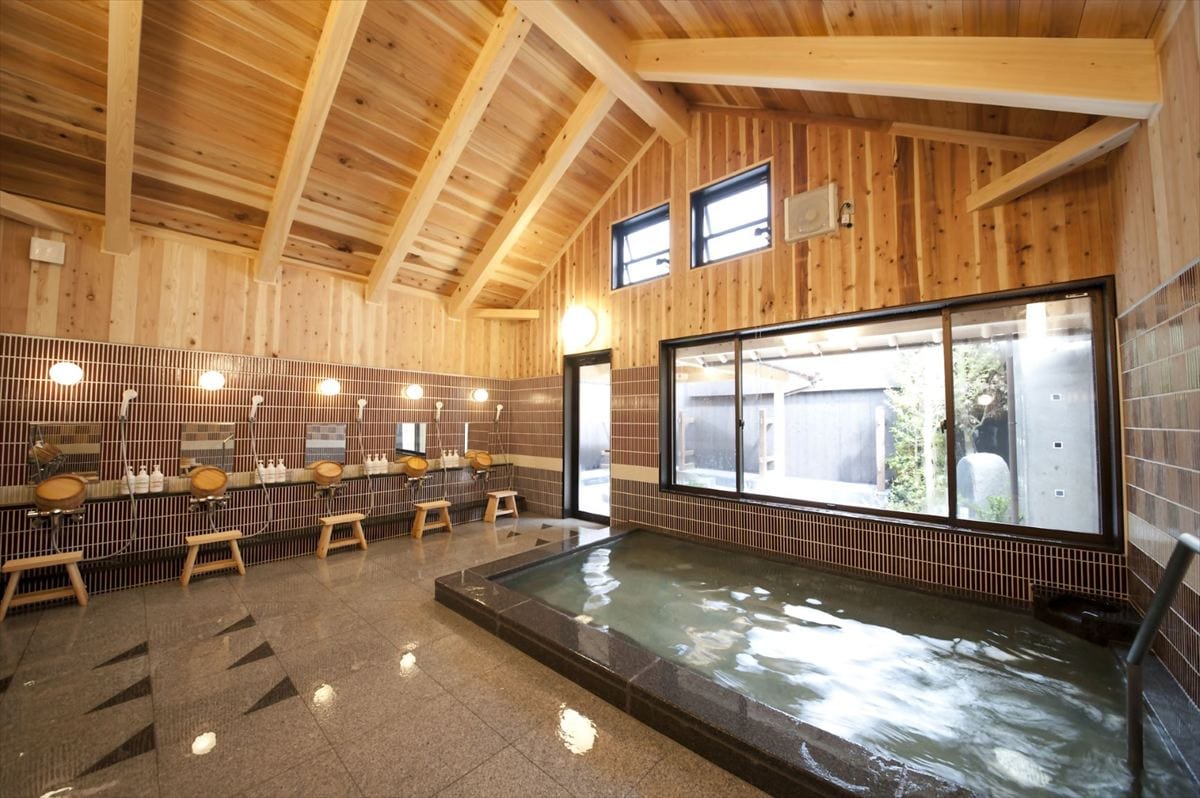 岡山県矢掛町にある「やかげ一譚(いったん) 湯の華温泉」。