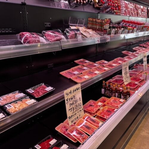 道の駅しらとりの郷・羽曳野の和牛の精肉店「玩味」