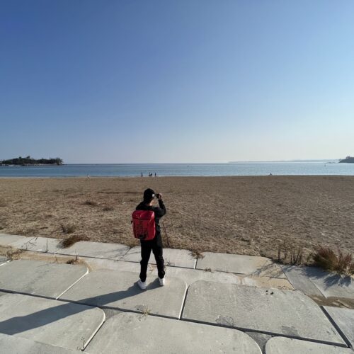 道の駅 大谷海岸は目の前に海が広がるロケーション。