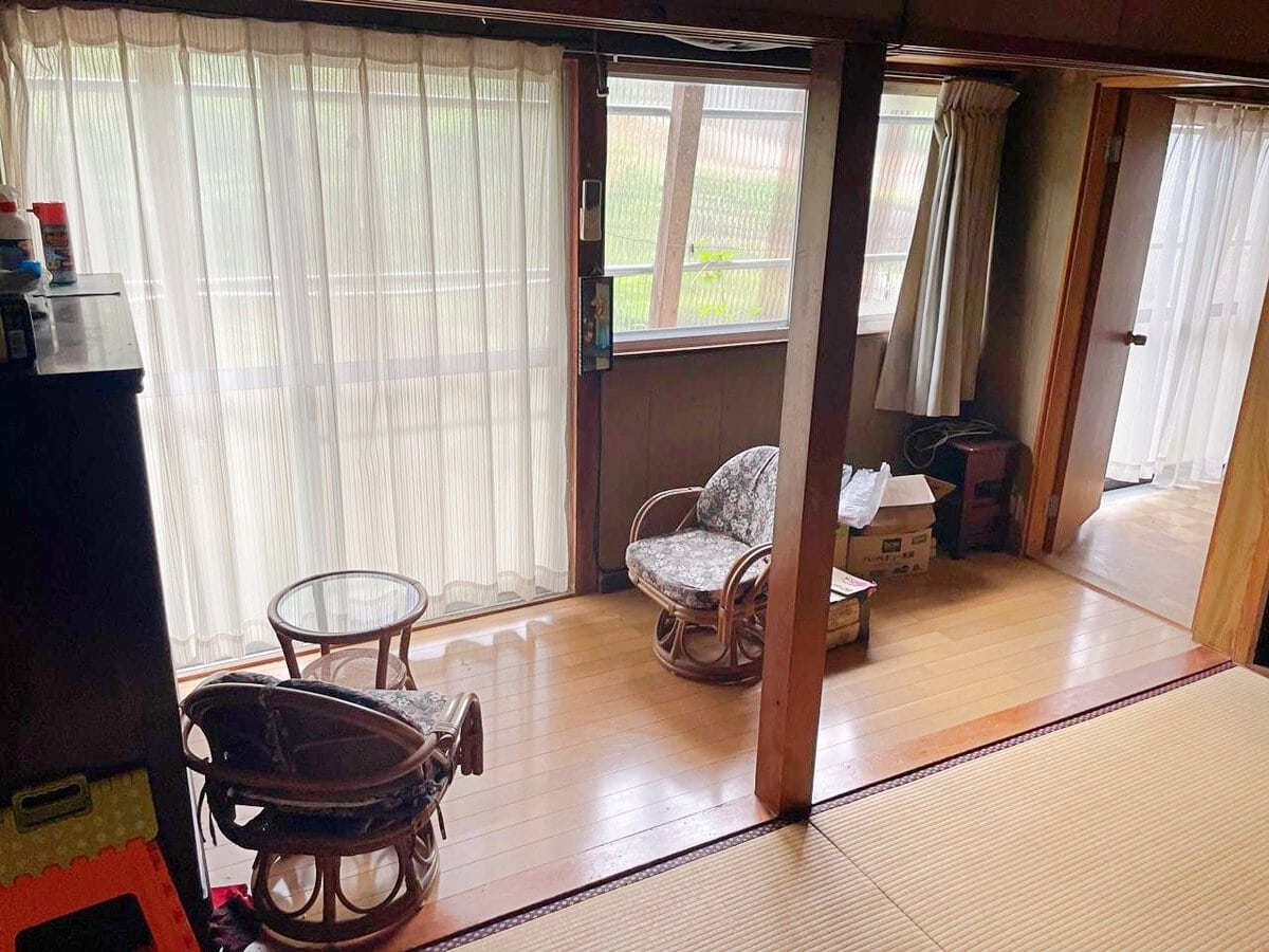 岐阜県飛騨市の物件の広縁