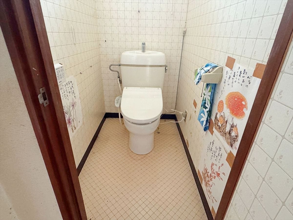 福島県会津美里町の物件のトイレ