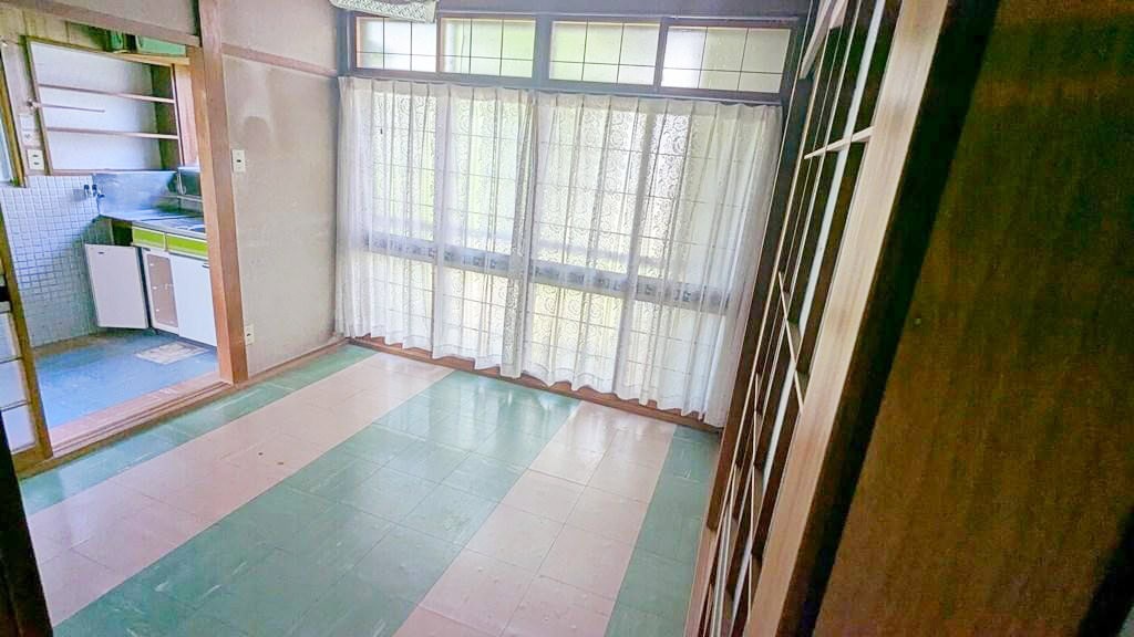 岐阜県飛騨市の物件の洋室