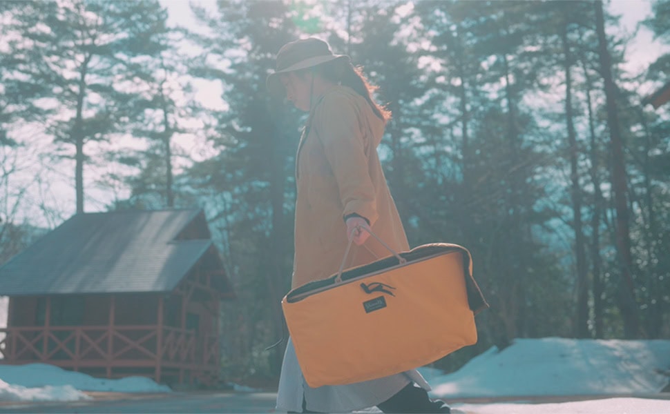 保冷機能付きレジカゴバッグ『Shimatteクールカゴバッグは「買い物用」として購入したものが、そのまま休日の外遊びでも活躍する。