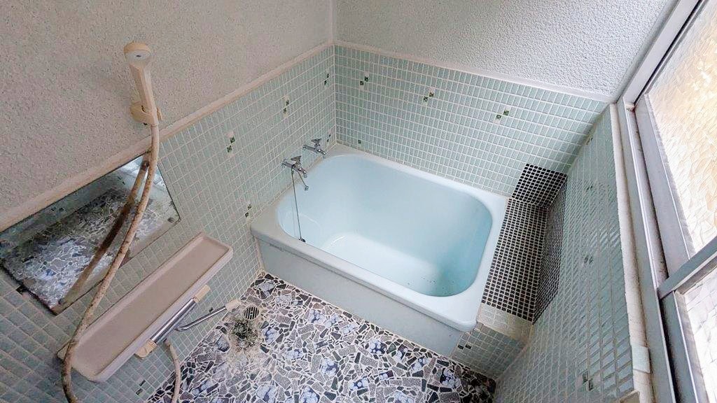 岐阜県飛騨市の物件の浴室