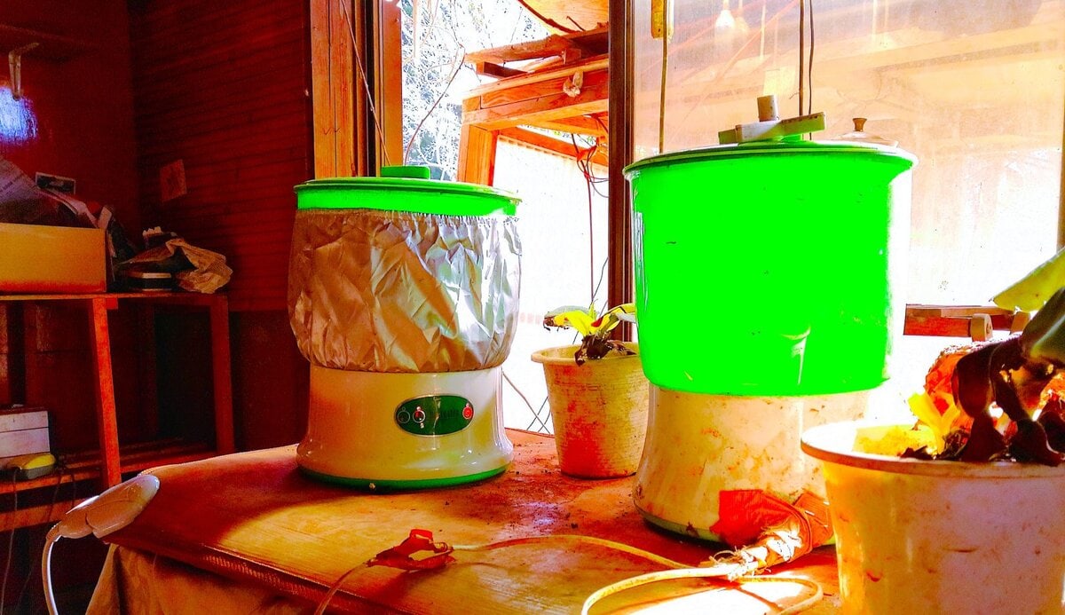 大豆のマメ取り。3日に1回ほどやって大豆マシーンをフル回転させている